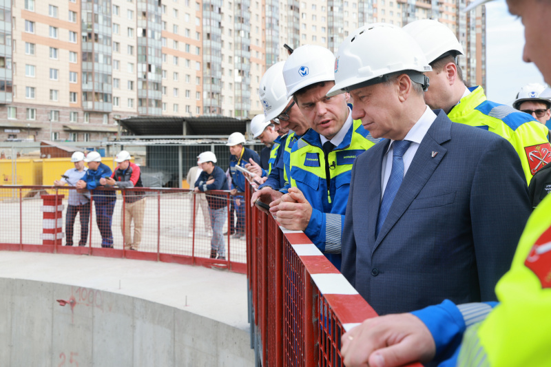Описание: «Надежда» вышла на поверхность Изображение: «Надежда» вышла на поверхность